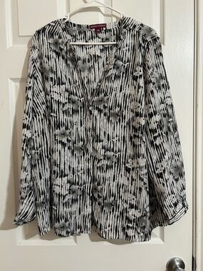 Jessica London Black & White Floral Stripe V-Neck Long Sleeve Blouse